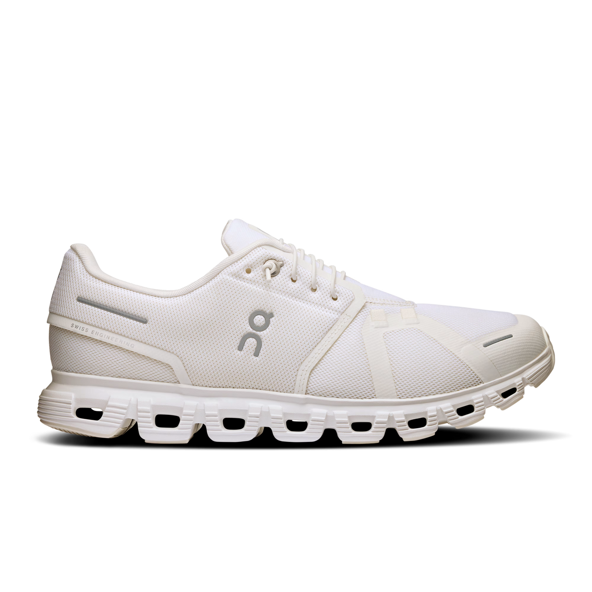 On Running Cloud 6 White | White